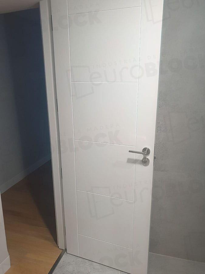Puerta Block de Interior Lacada Blanca PVP5