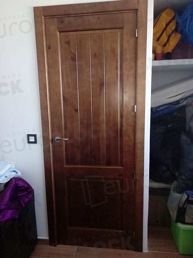 Puerta Block Rústica de Madera Heraldo Lacada en Blanco