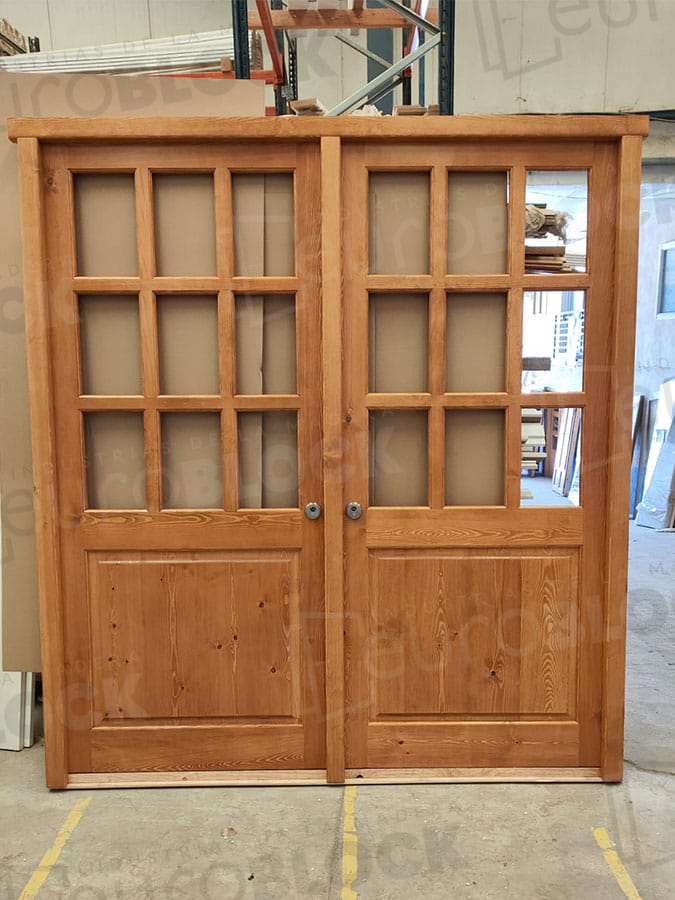 Puerta Doble de Exterior Fijos de Madera Maciza Serie 1100-V9