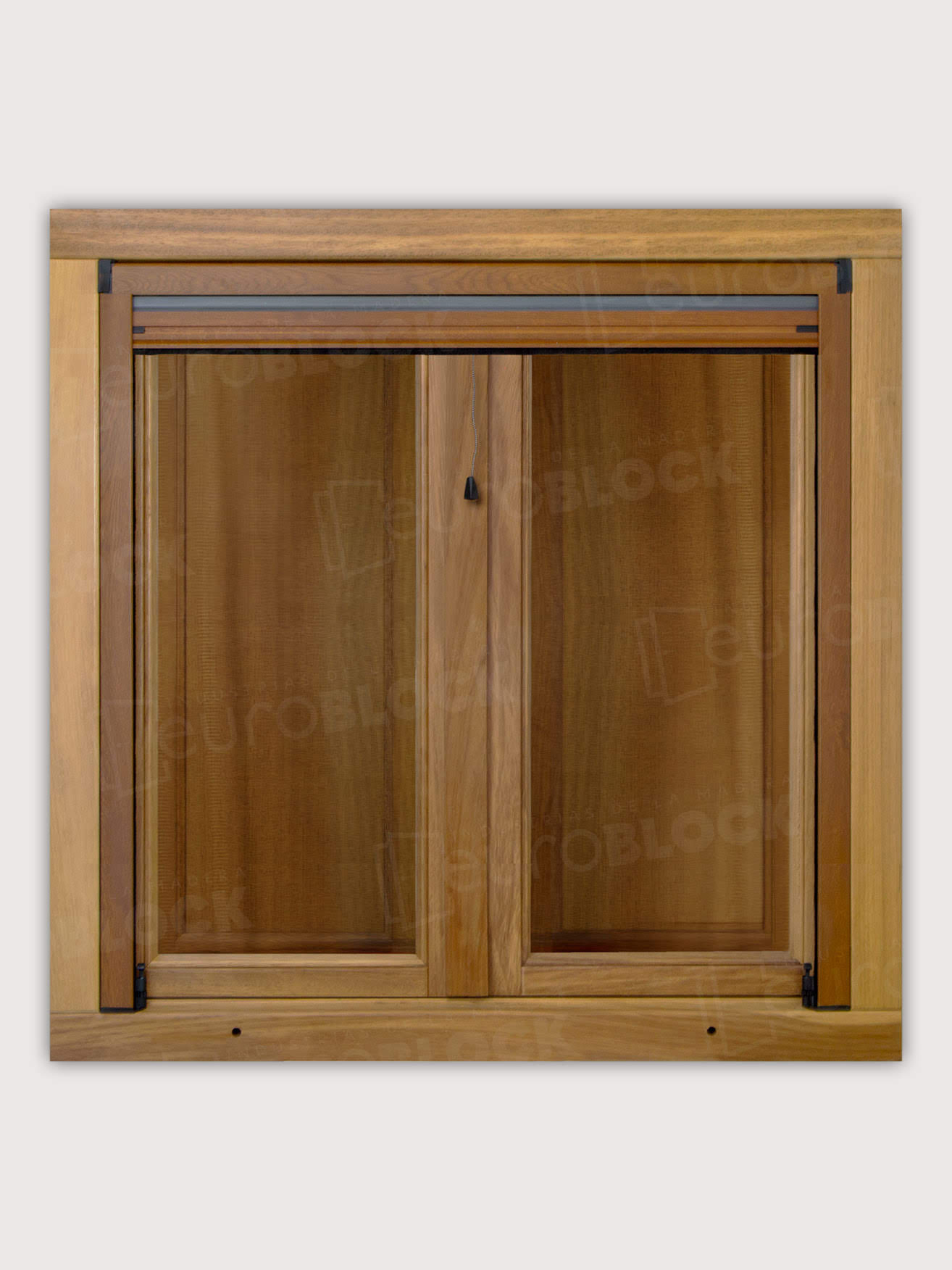 Ventana Europea de Madera Maciza de Iroko Huelva V2 Crudo (Cristal Transparente Incluido)
