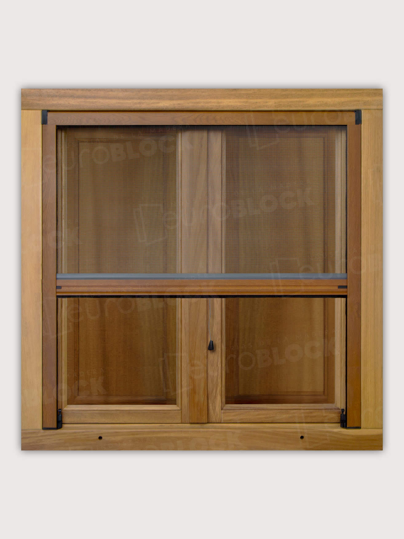 Ventana Europea de Madera Maciza de Iroko Huelva V2 Crudo (Cristal Transparente Incluido)